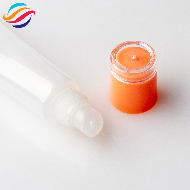 Acrylic cap lip gloss tube view 4