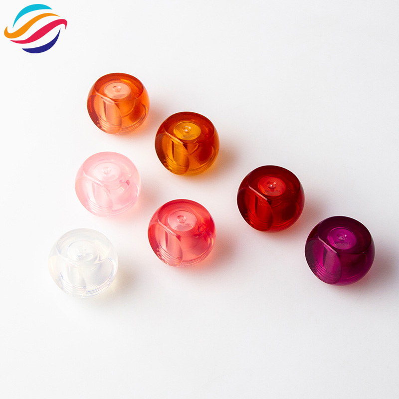 Faceted ball cap lip gloss tube view 14