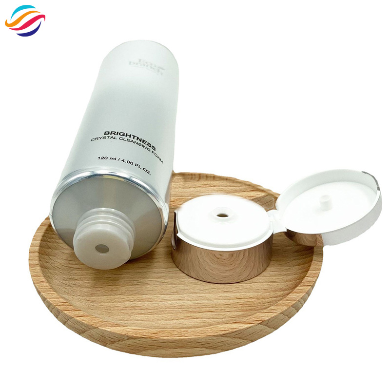 Silver flake pigment ABL tube view 4