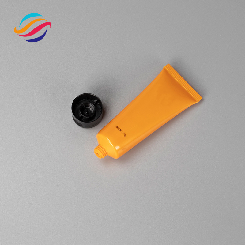 PE flip-top tube view 4