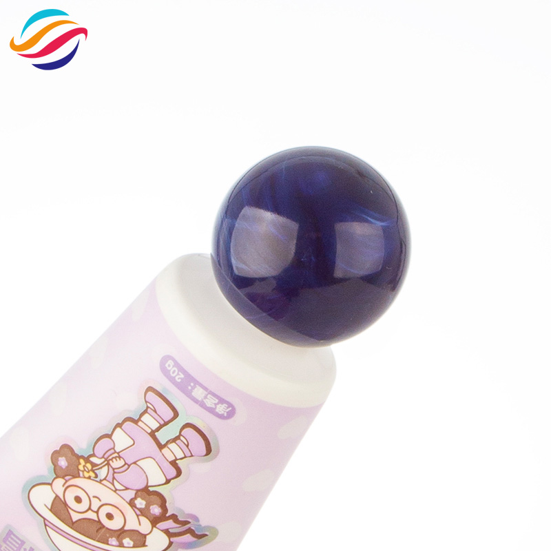 Hand cream round-cap tube view 4